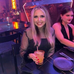 Meet your Posher, Lexie